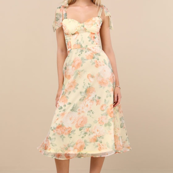 Lulus Olesya Light Yellow Floral Tie-strap Midi Dress - Size M - Picture 1 of 1